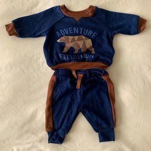 Baby sweat shirt& jogger set